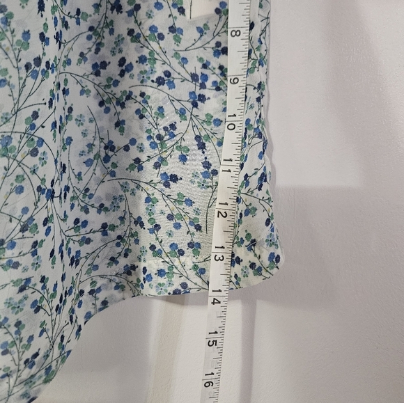 Max studio off the shoulder floral blouse! - Picture 6 of 6